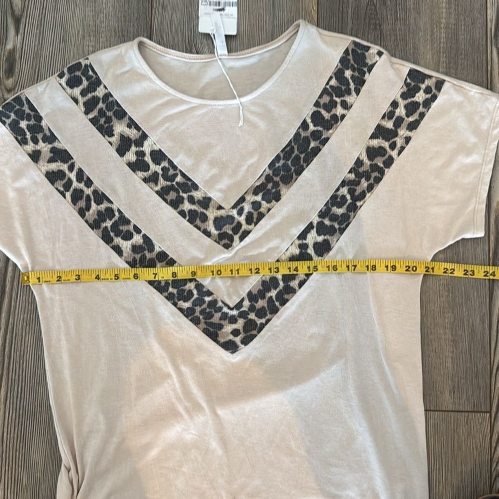Chevron Leopard Print Top - Picture 7 of 7